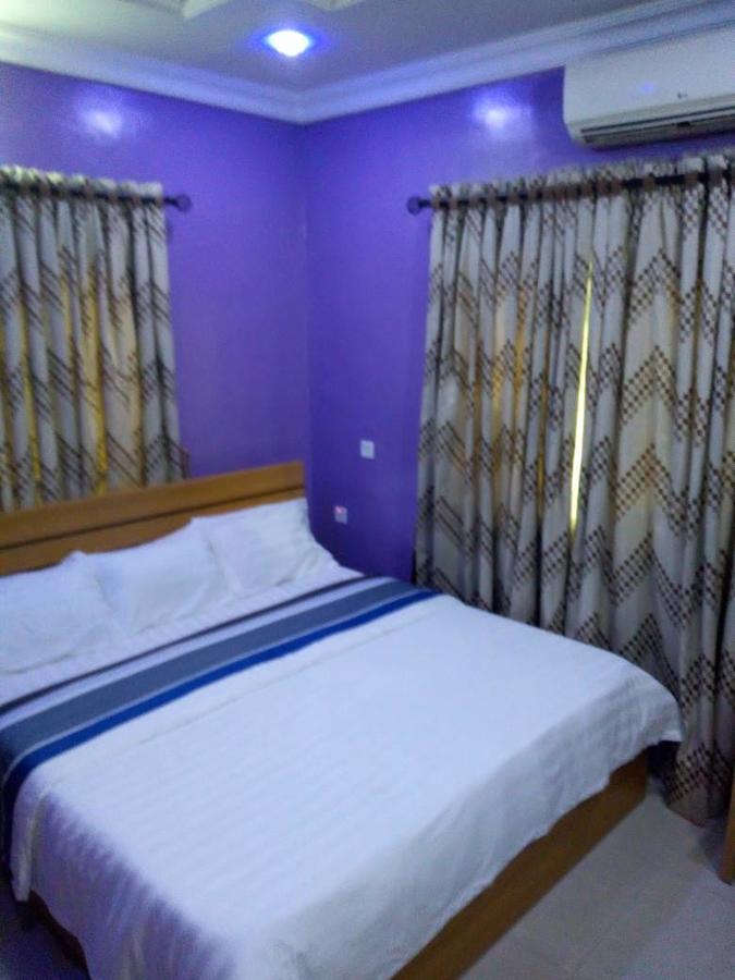 Crestview Hotel & Suites Lagos Exterior foto